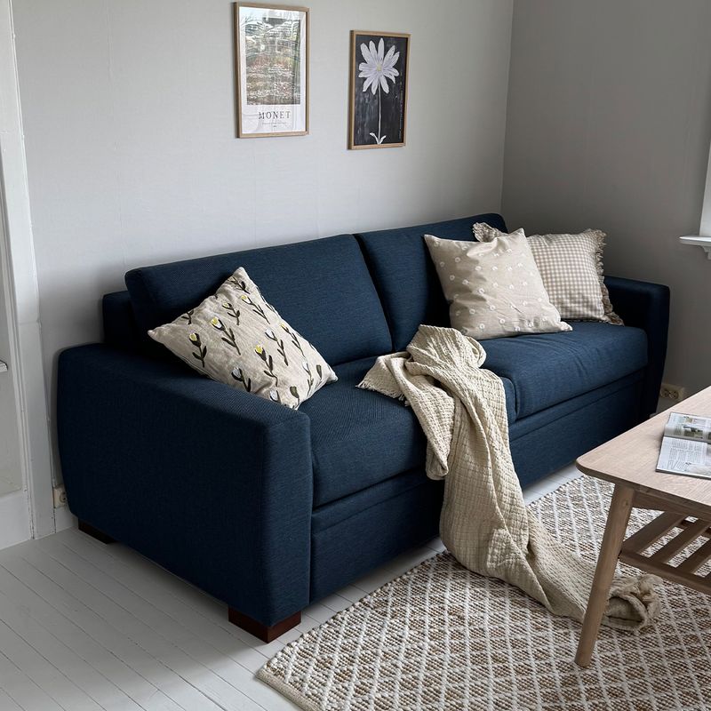 Harmony Sovesofa 3 seter 220 cm med seng inni Inari tekstil